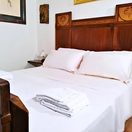 La Collina Dei Venti Bed & Breakfast Gualdo Cattaneo Exterior photo