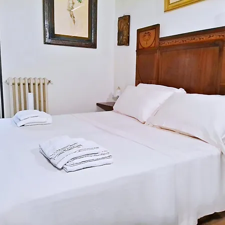 La Collina Dei Venti Bed & Breakfast Gualdo Cattaneo Exterior photo